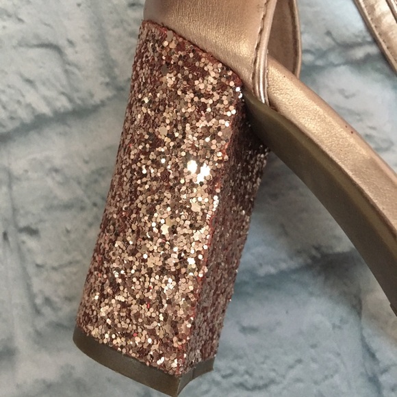 Rose Gold sequin glitter heels 7.5 worthington - Picture 2 of 5